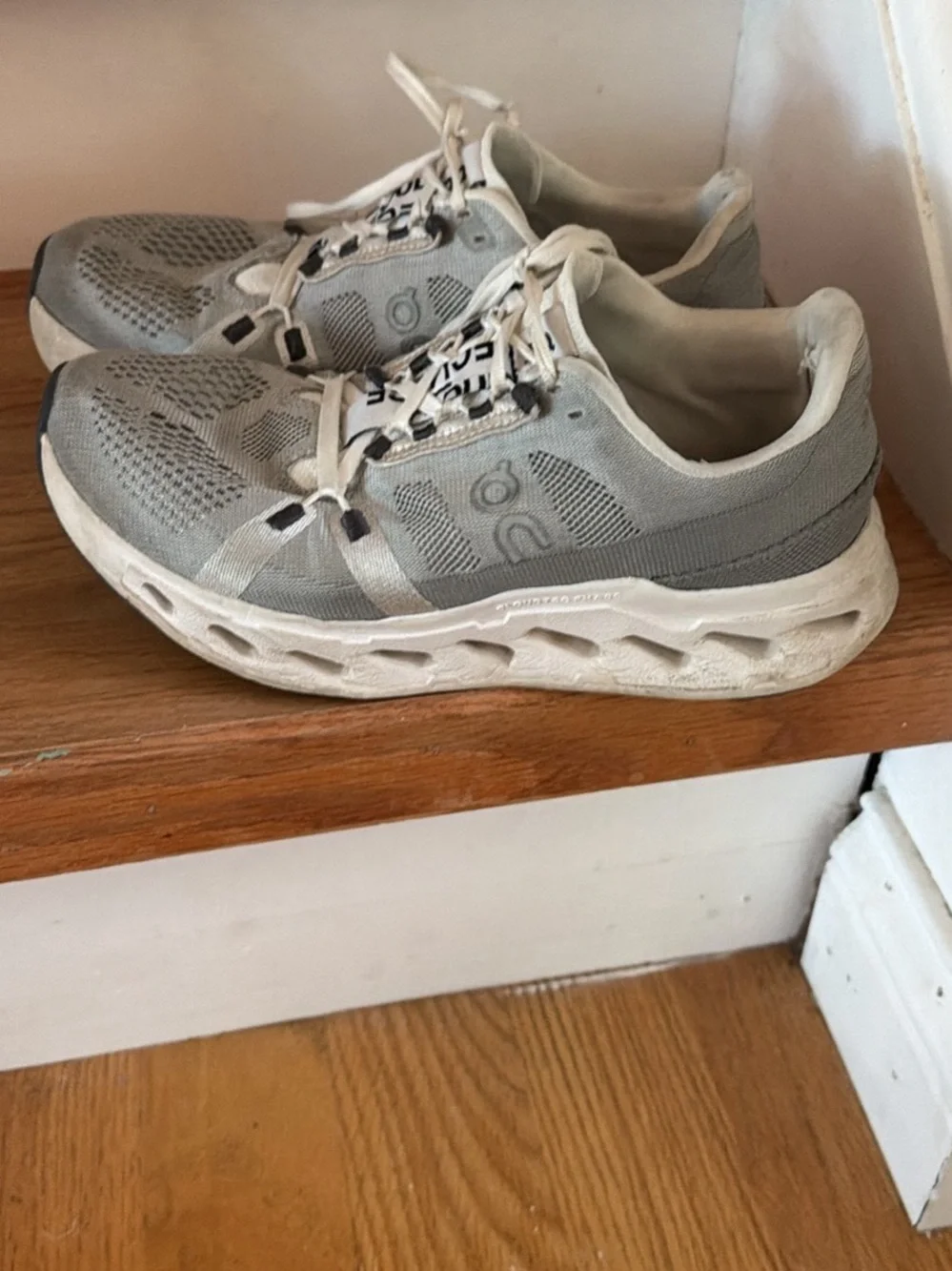 On Running Cloudnova 7.5 Women Gray Athletic Sneakers